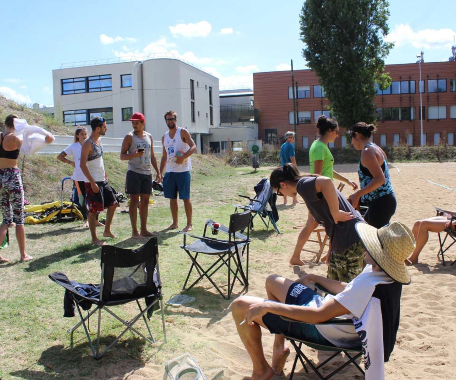 Membres Only Beach durant l'AG 2020